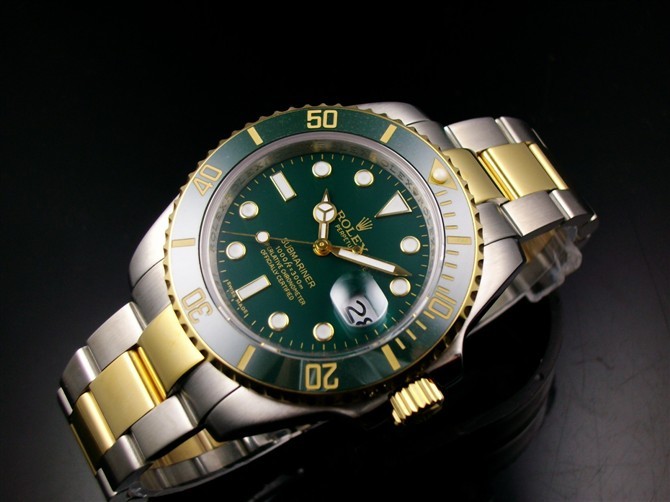 rolex submariner gold green dial
